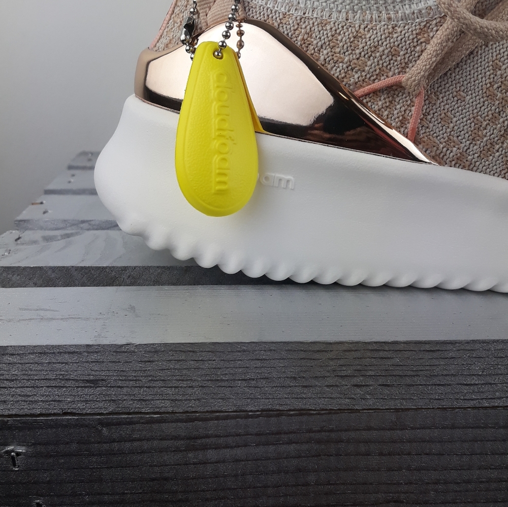 Women's Adidas Ultimamotion - Picture 4 of 7